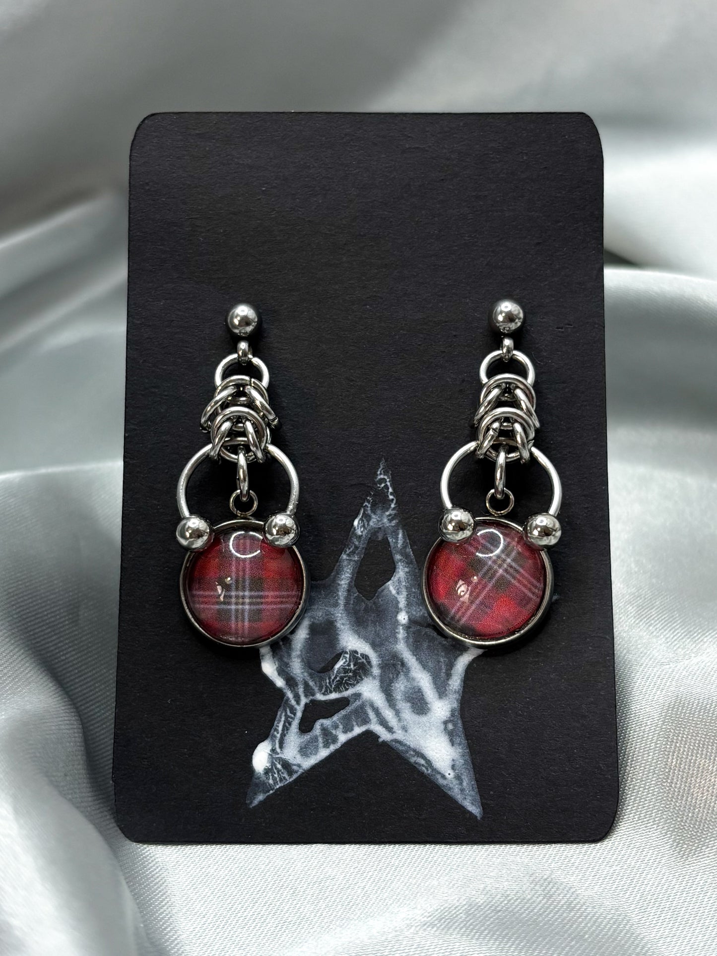 PIERCED TARTAN EARRINGS