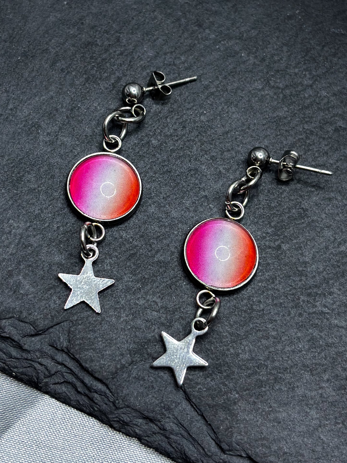 LESBIAN FLAG STAR EARRINGS