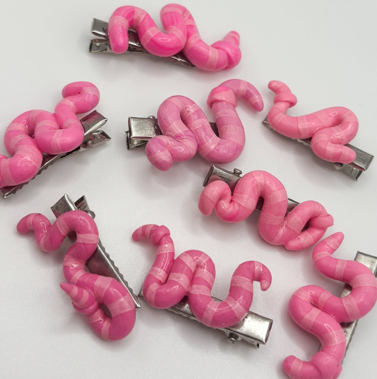 Worm Hair Clips