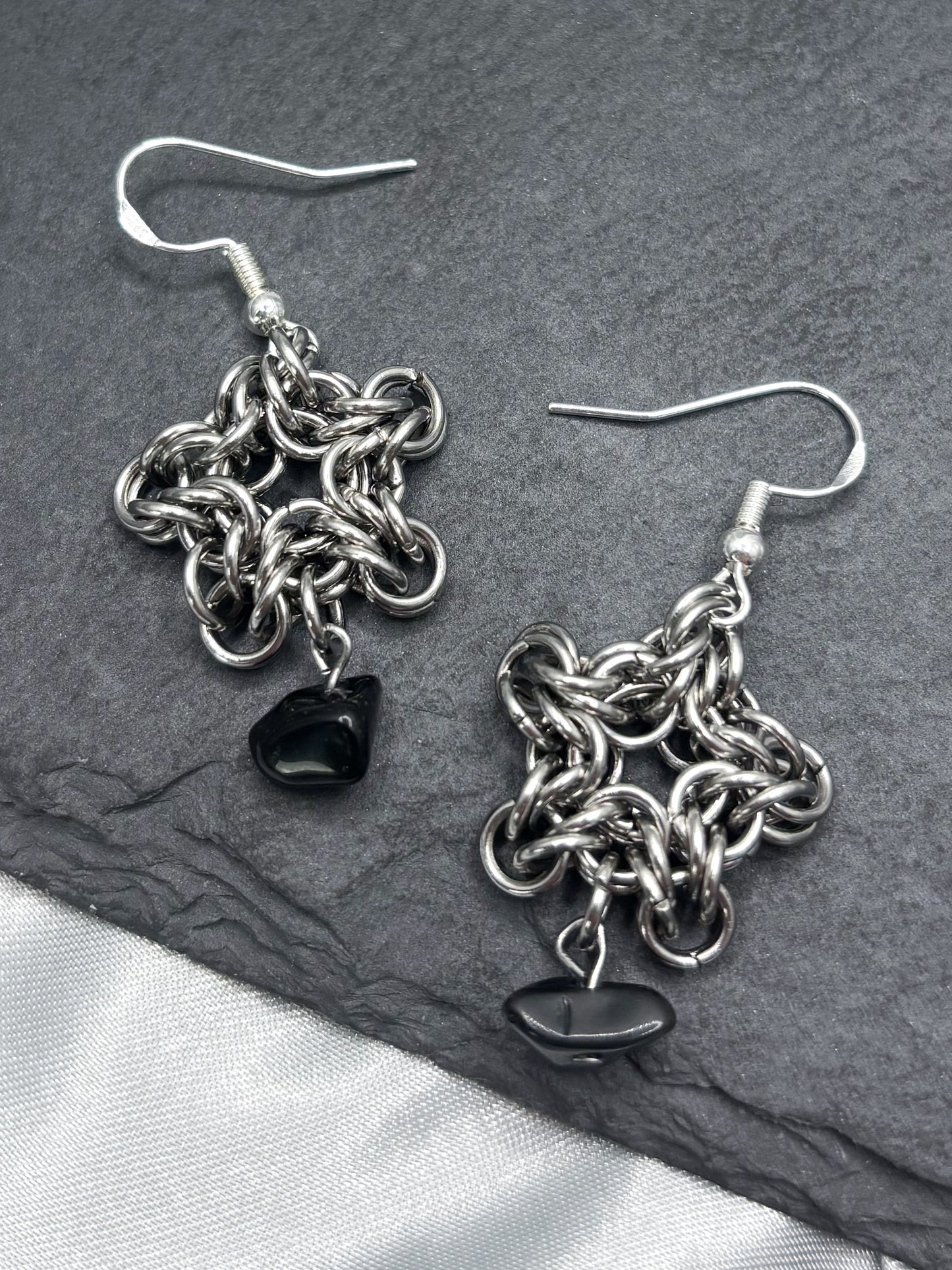 ONYX STAR EARRINGS