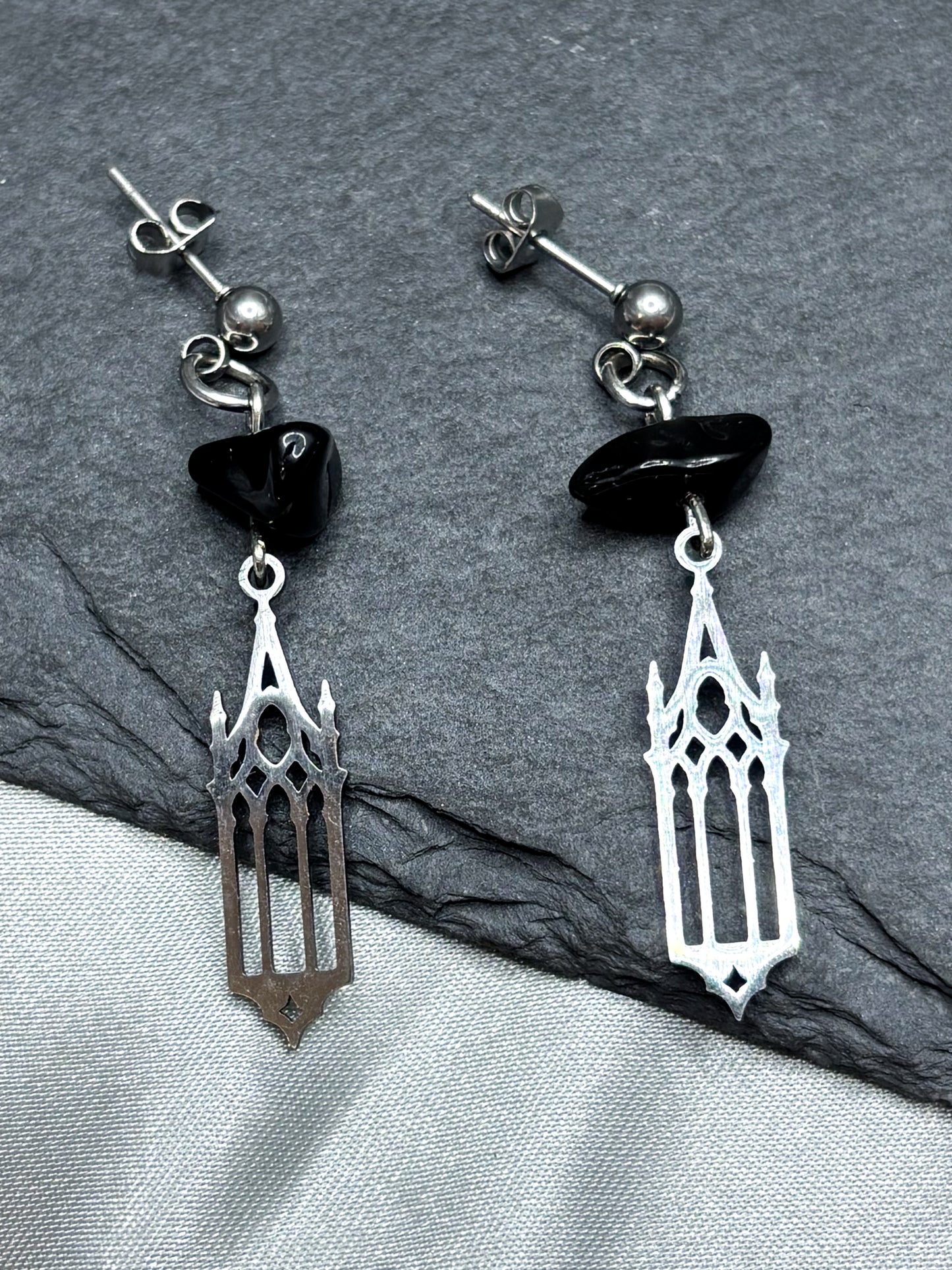 ONYX CATHEDRAL EARRINGS