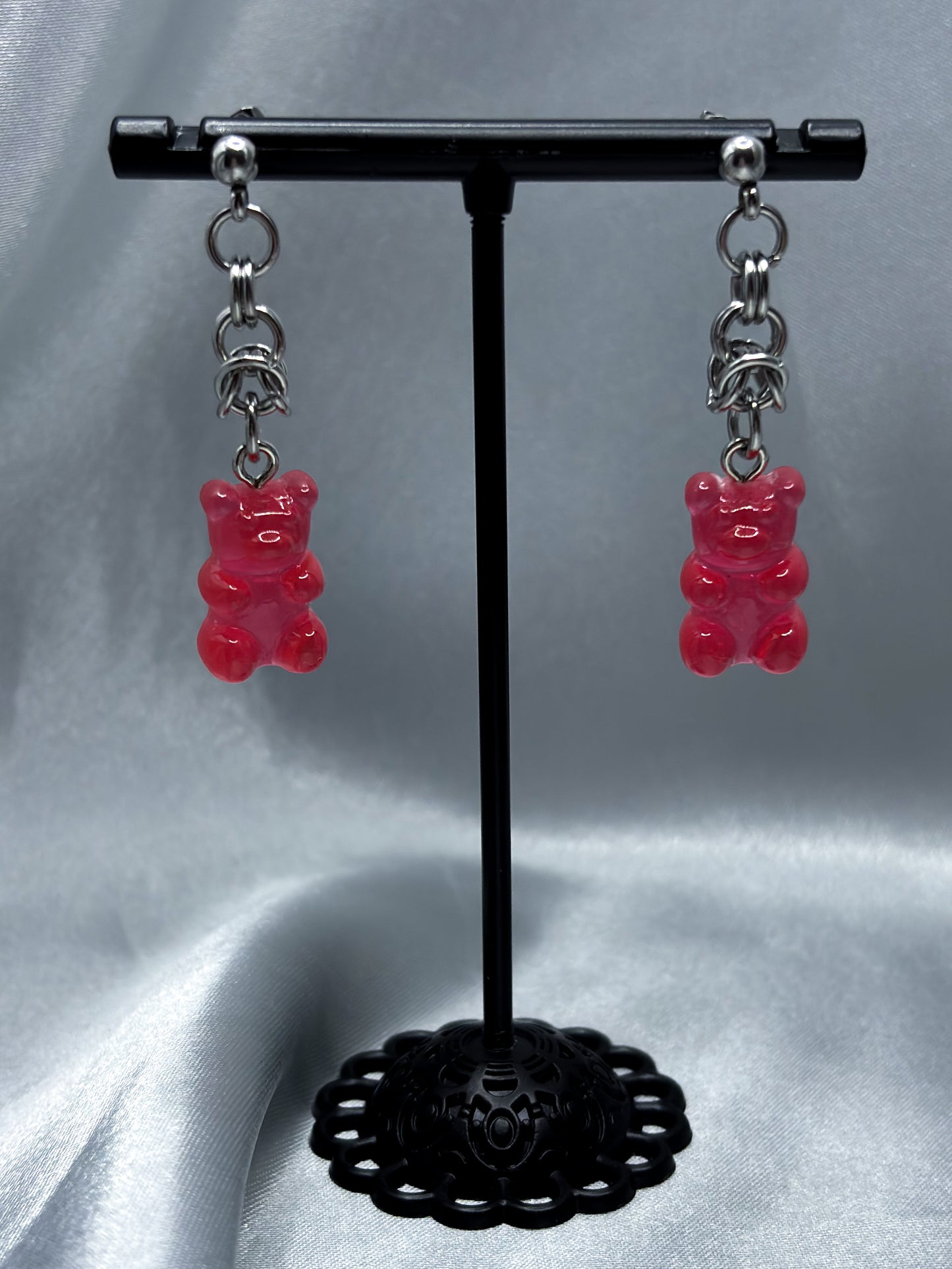 GUMMY BEAR CHAINMAIL EARRINGS