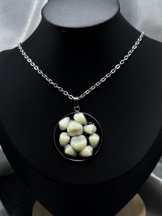 OVERCROWDING TEETH NECKLACE