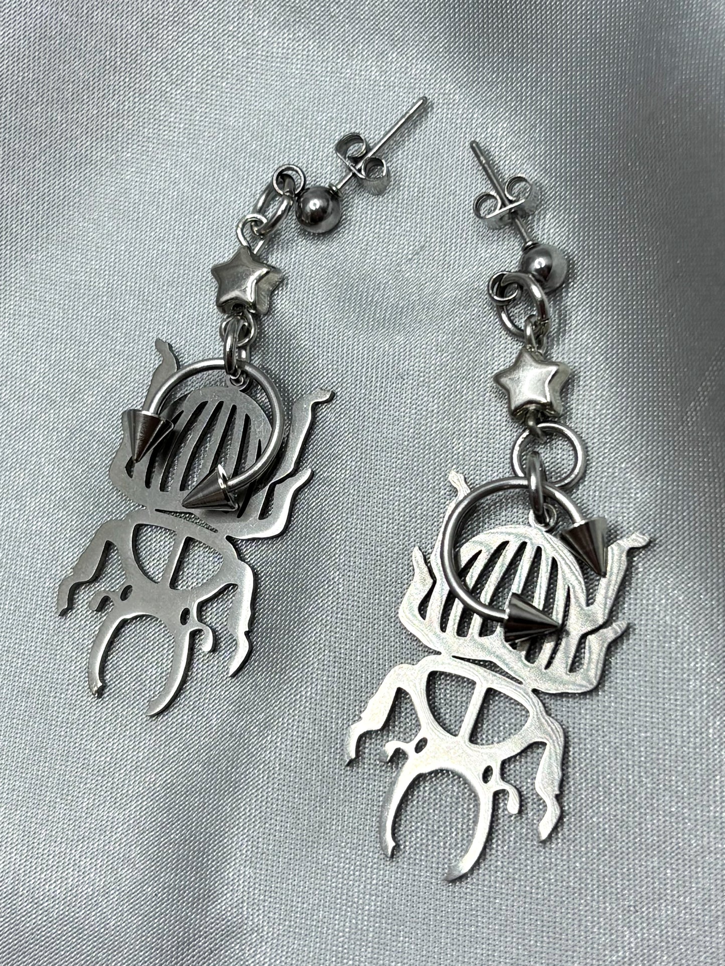 PIERCED BEETLE EARRINGS