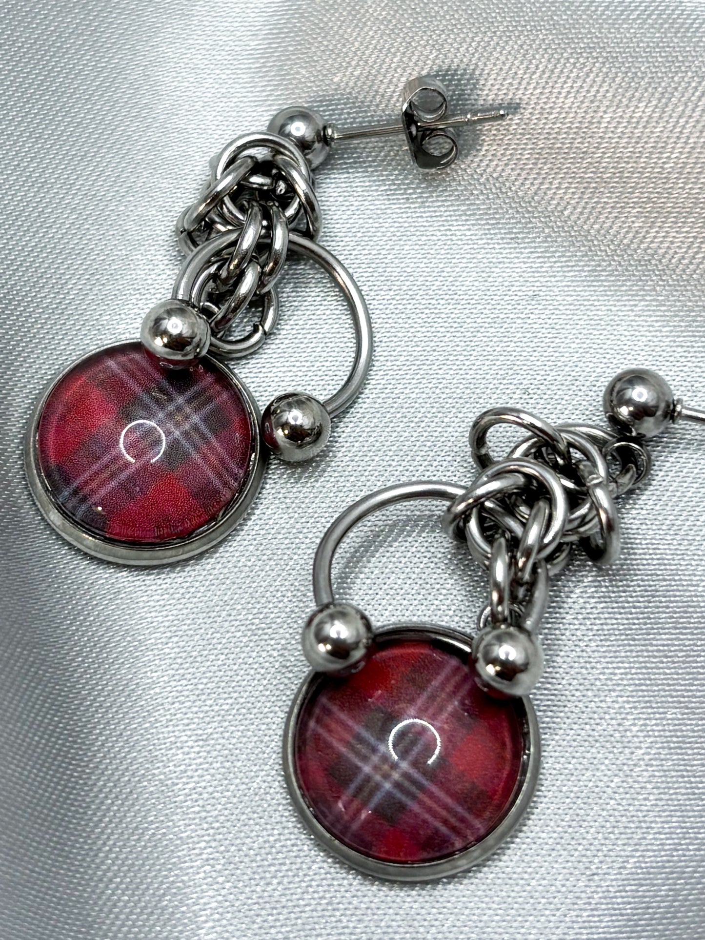 PIERCED TARTAN EARRINGS
