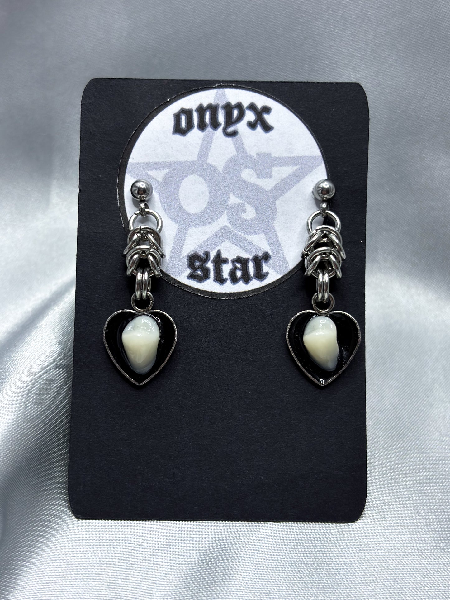 CHAINED TEETH EARRINGS