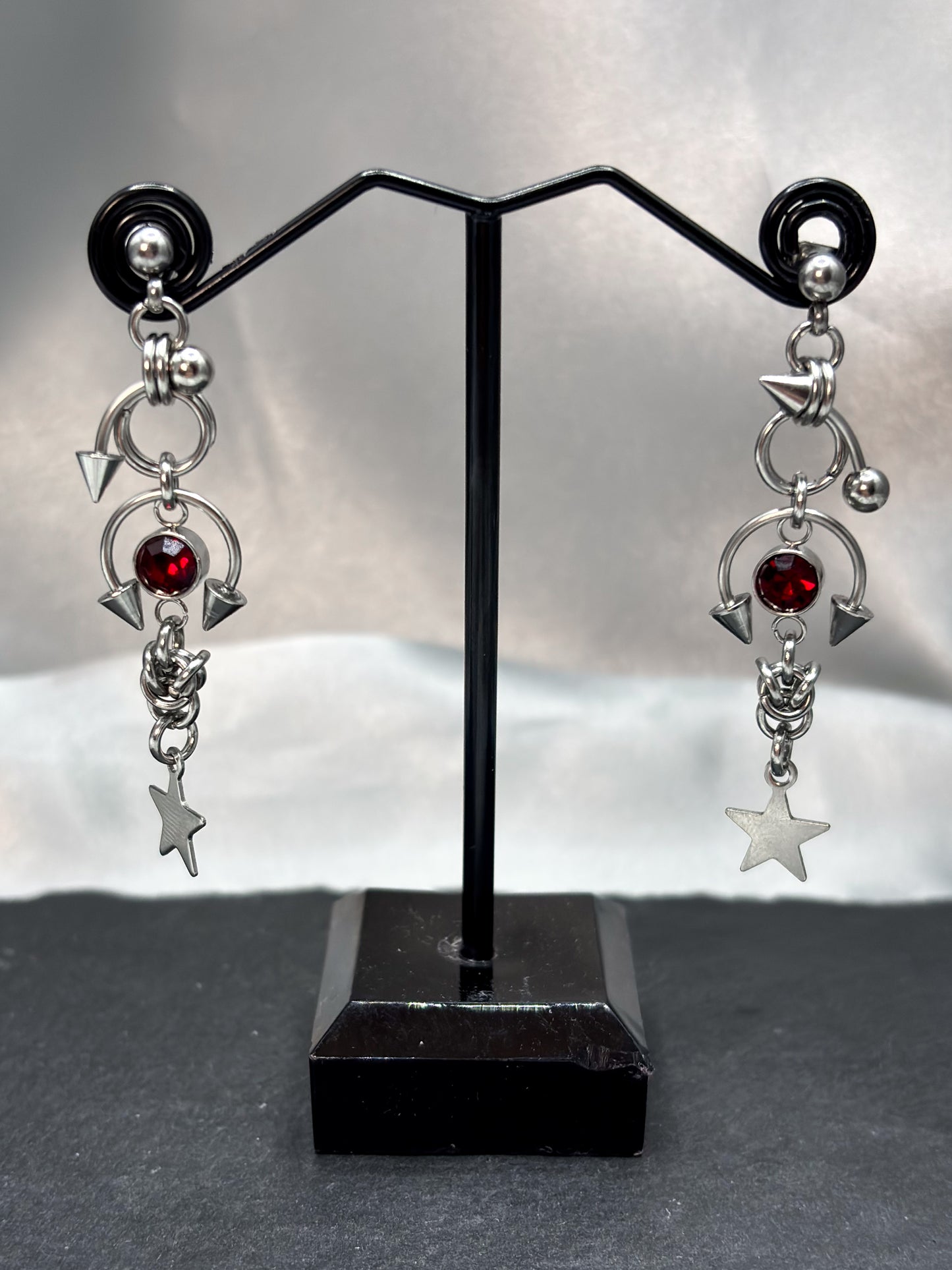 RED SPARKLE EARRINGS