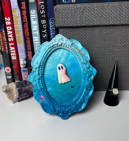 Pet Ghost: Coral Finn