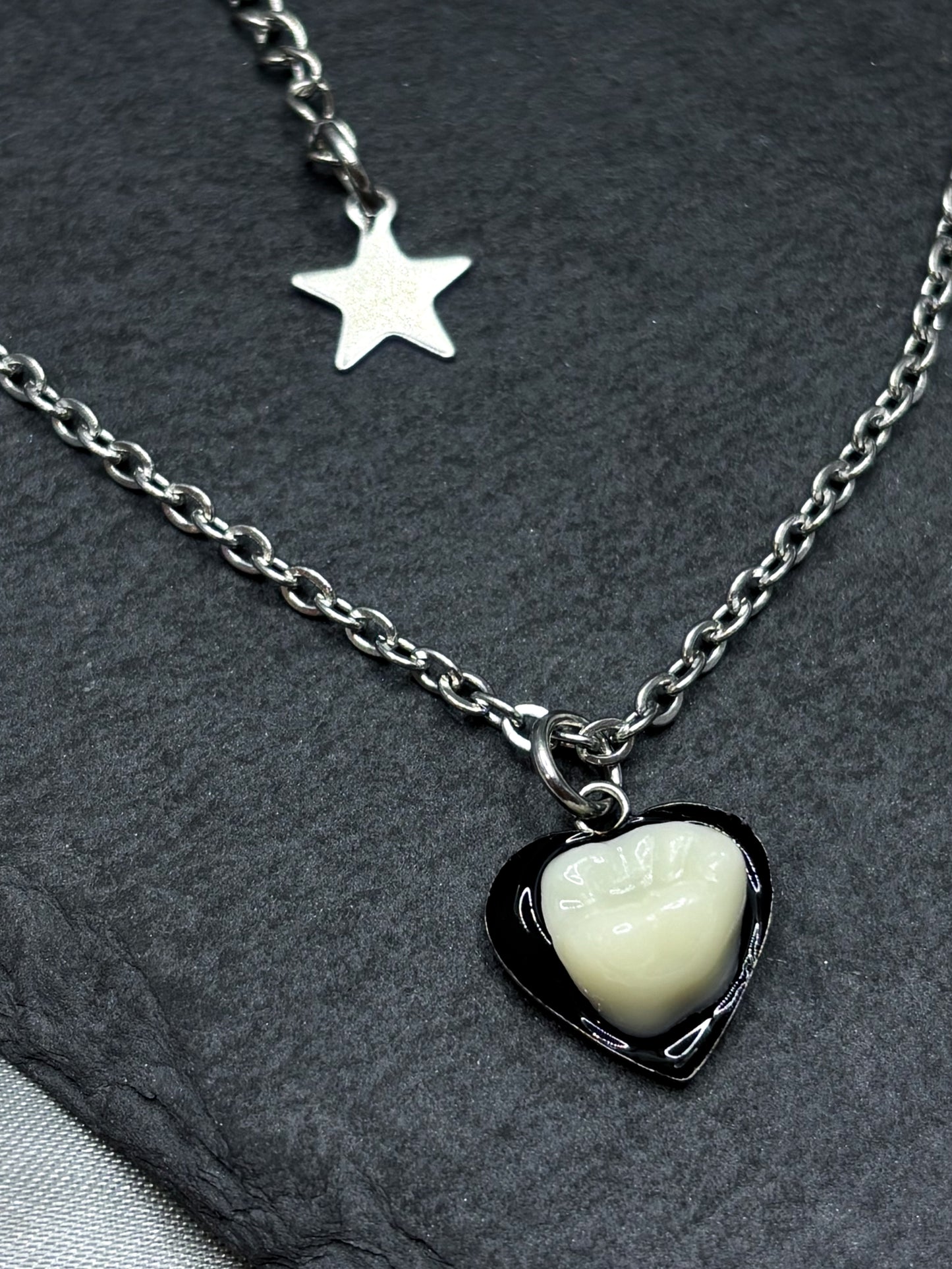 HEART TOOTH NECKLACE
