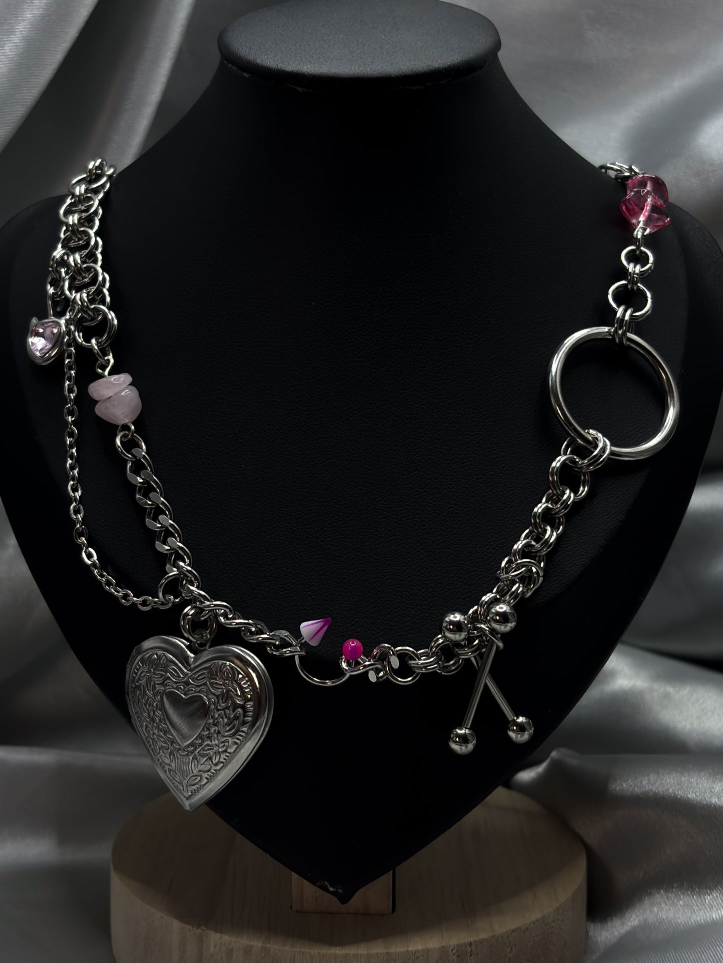 HEART TO HEART NECKLACE
