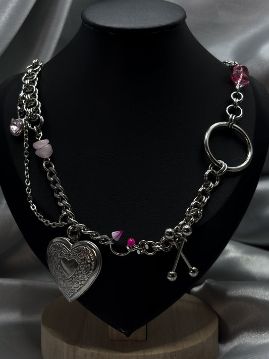 HEART TO HEART NECKLACE